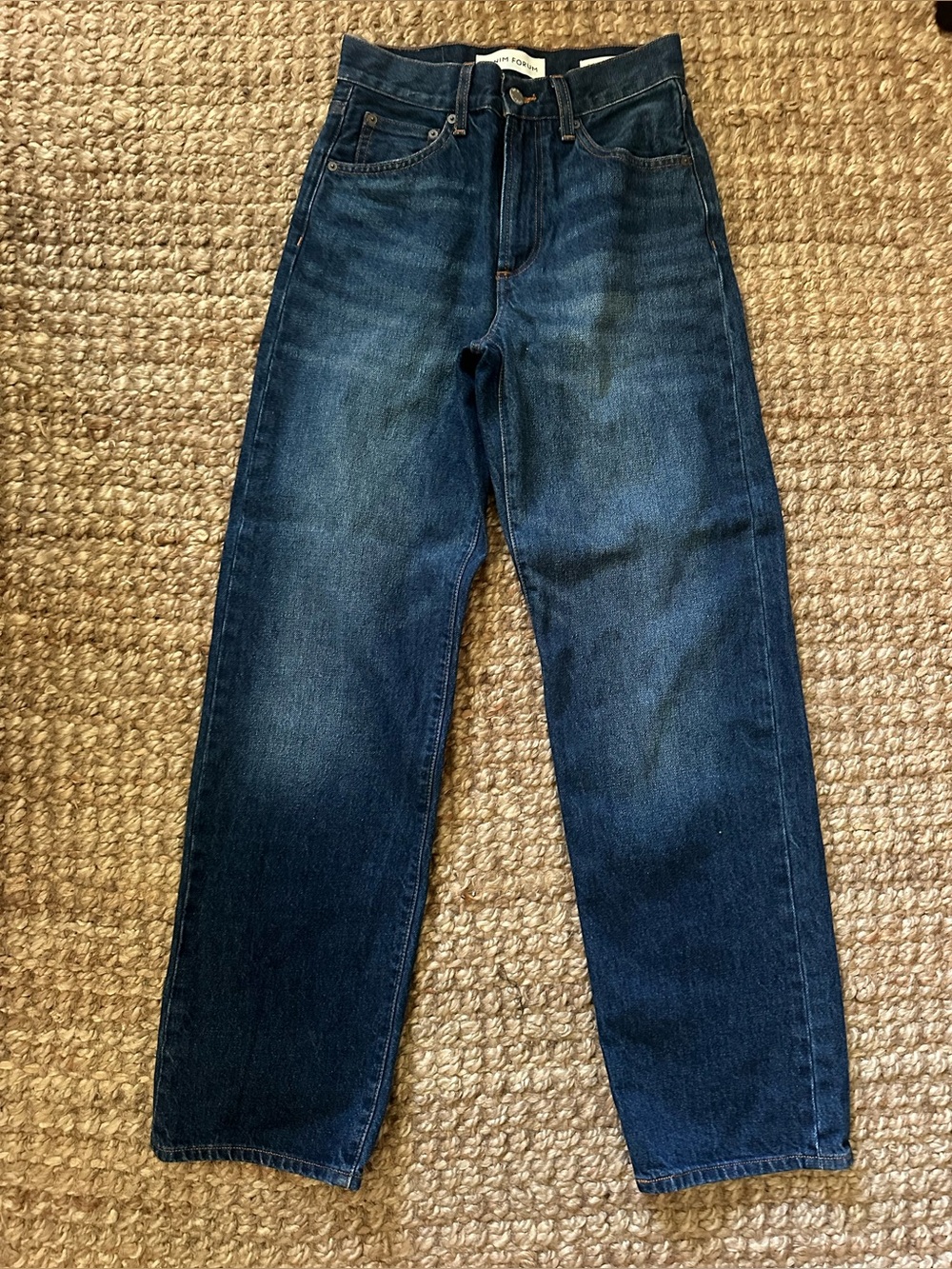 Like new Aritzia Denim Forum The '90s Marlo Hi-Rise Baggy Jean - Picture 2 of 11